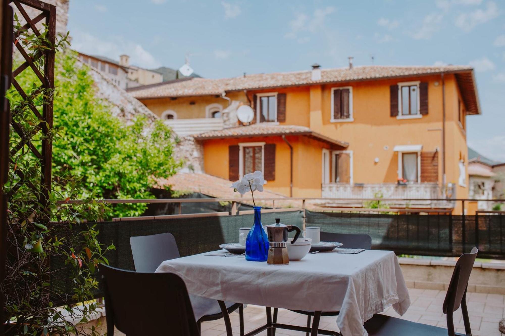 Campolivo Apartamento Gargnano Exterior foto